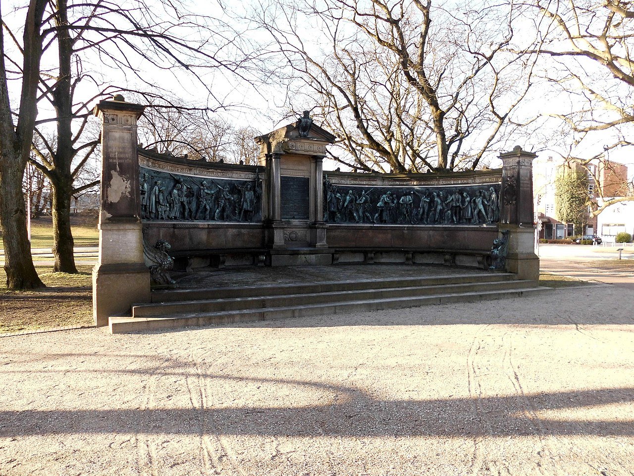 🏛️ 슐로스가르텐 전쟁 기념물(크리거덴크말 슐로스가르텐)